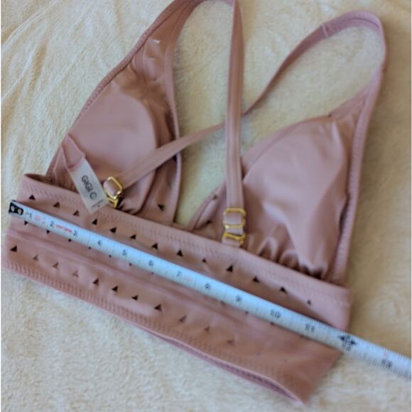 GIGI C Nude Pink Athletic Bikini Cut Out Sport Bra Top, size XS - Picture 6 of 6